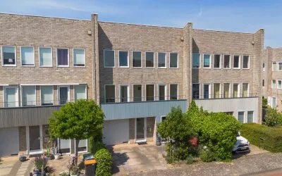 Tussenwoning te koop: J.J. Slauerhoffplantsoen 10, Erasmus Veld 'S-Gravenhage