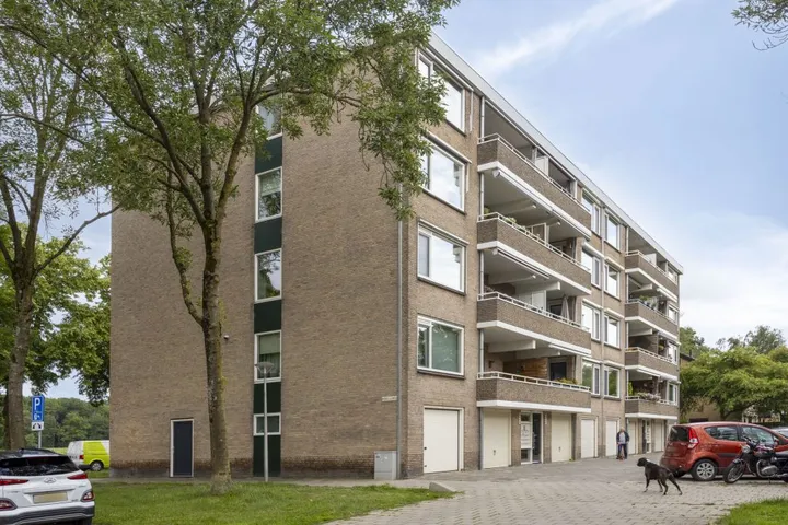 Appartement te koop: J.J. van Deinselaan 422, Hogeland-Zuid Enschede