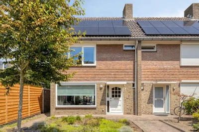 Hoekwoning te koop: J.J. Wintermansstraat 1, Hoge Akker Best