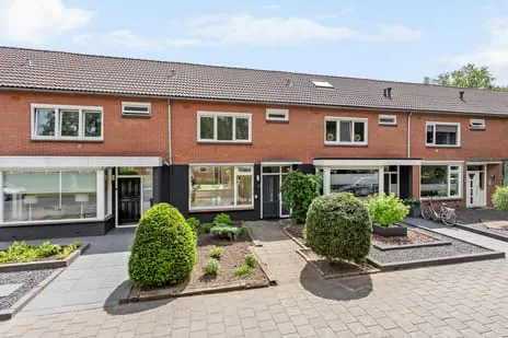Tussenwoning te koop: J.W.F. van Hartenstraat 21, De Thij Oldenzaal
