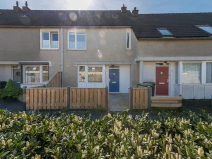Tussenwoning te koop: J.A. Brinkmanstraat 103, Bouwmeesterbuurt Noord Almere