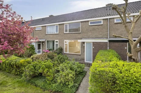 Tussenwoning te koop: J.H. van Linschotenlaan 9, Windrooskwartier en Heesterbuurt Gouda