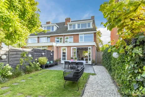 Hoekwoning te koop: J.T. Cremerlaan 70, Kerkpadbuurt Santpoort-Noord