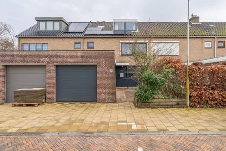 Tussenwoning te koop: J.W. Frisodreef 174, Cleijn Duin Katwijk (Zh)