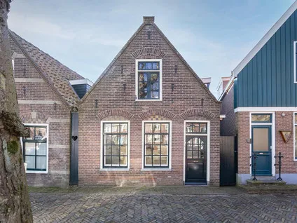 Twee-onder-één-kap te koop: J C Brouwersgracht 24, Edam-Oude kom Edam