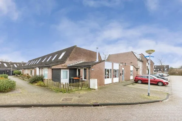 Studio te koop: Jaagmeent 72, Almere