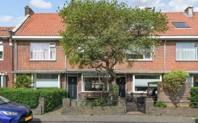 Tussenwoning te koop: Jaarsveldstraat 173, Leyenburg 'S-Gravenhage