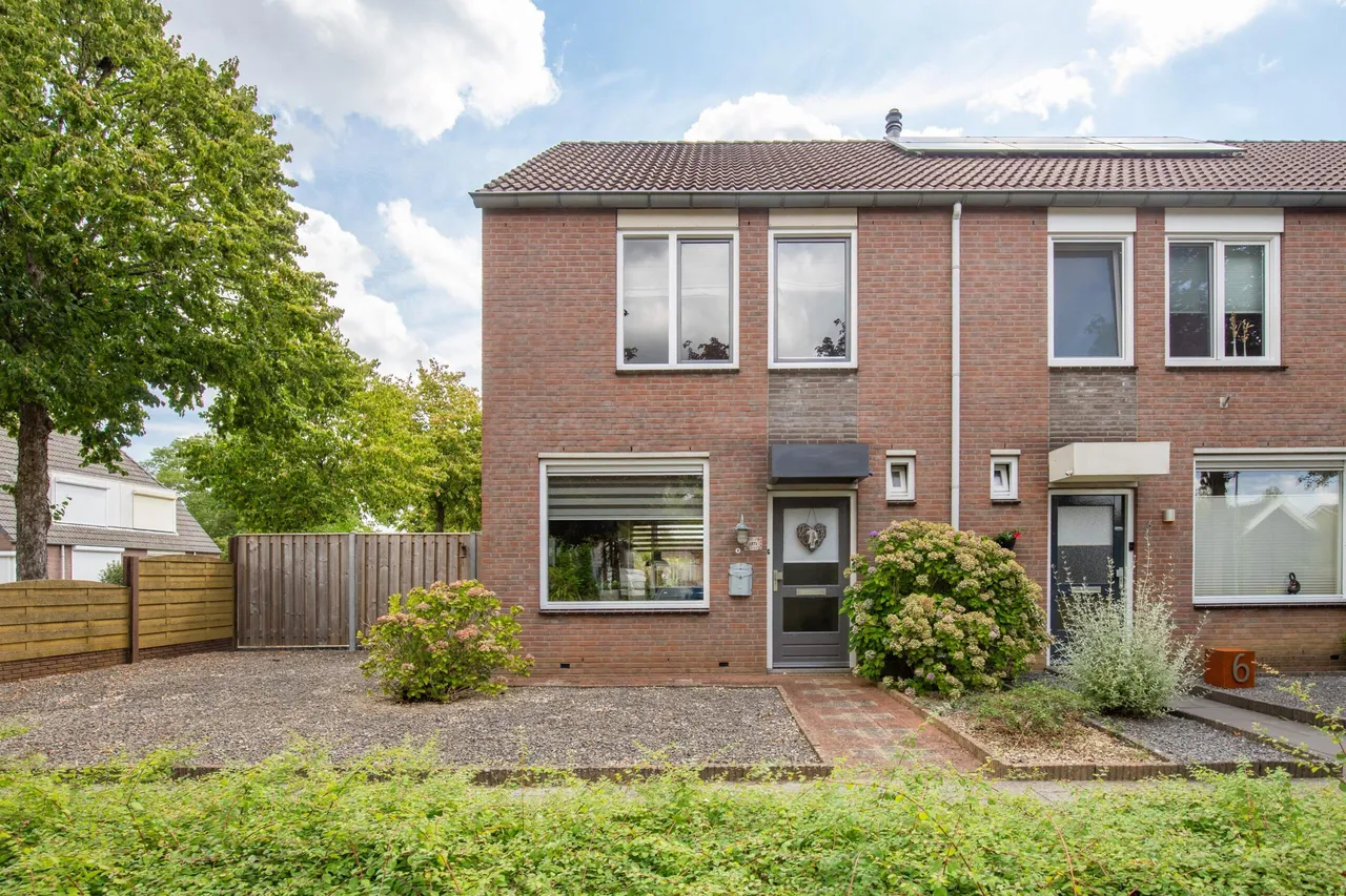 Hoekwoning te koop: Jac Reijnderslaan 8, Susteren