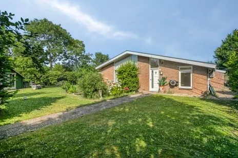 Detached house for sale: Jachtlaan 1, Scharendijke Scharendijke