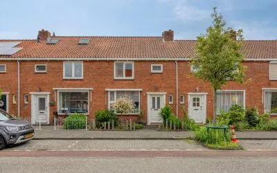 Tussenwoning te koop: Jacob Catsstraat 7, Winklerplein-Zuid Sliedrecht