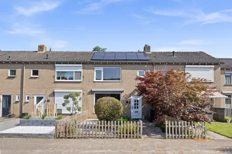 Terraced house for sale: Jacob Obrechtpark 12, Zanddonk Waalwijk