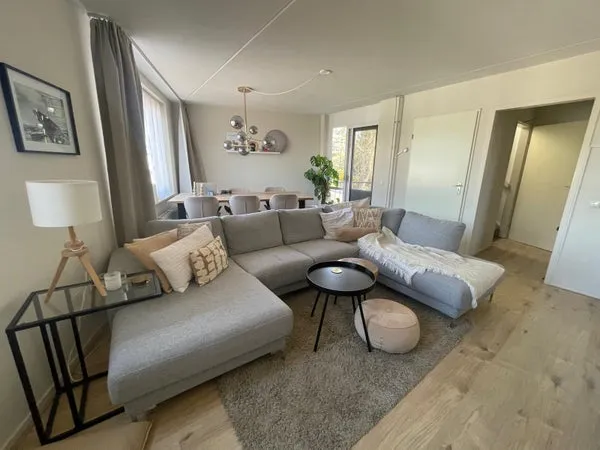 Woning te huur: Jacob Simonsz. de Rijkstraat, Geuzenwijk Utrecht