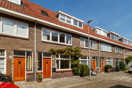 Tussenwoning te koop: Jacob van der Borchstraat 44, Tuinwijk-West Utrecht