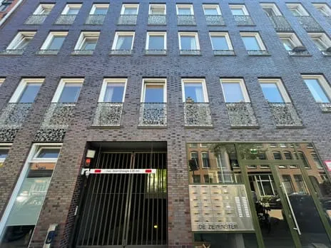 Apartment for rent: Jacob van Lennepstraat 273B, Lootsbuurt Amsterdam