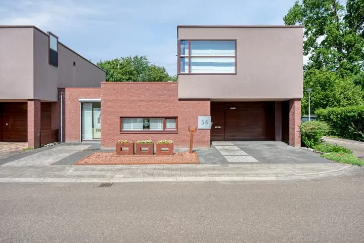 Hoekwoning te koop: Jacob van Maerlantlaan 34, Baandert Sittard