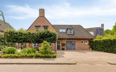 Semi-detached for sale: Jacob van Marisring 2, De Riet Helden Helden