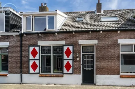 Tussenwoning te koop: Jacob Banestraat 12, Sommelsdijk centrum Sommelsdijk
