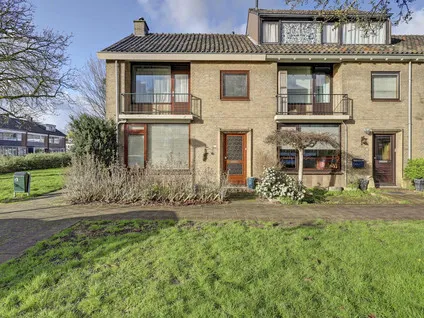 Hoekwoning te koop: Jacob Catsstraat 11, Schiekamp-Zuid Spijkenisse