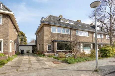 Tussenwoning te koop: Jacob Catsstraat 30, Centrum-Noord Castricum