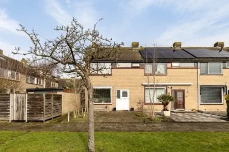 Hoekwoning te koop: Jacob Catsstraat 32, Hellevoetsluis
