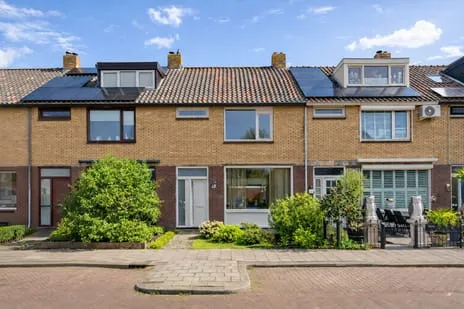 Tussenwoning te koop: Jacob Reviusstraat 42, Zonneveld Hazerswoude-Rijndijk
