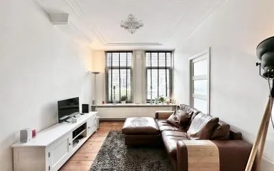 Appartement te huur: Jacob van Lennepkade 352H, Lootsbuurt Amsterdam