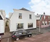 Twee-onder-één-kap te koop: Jacob van Lennepstraat 12, Roombeek-Roomveldje Enschede