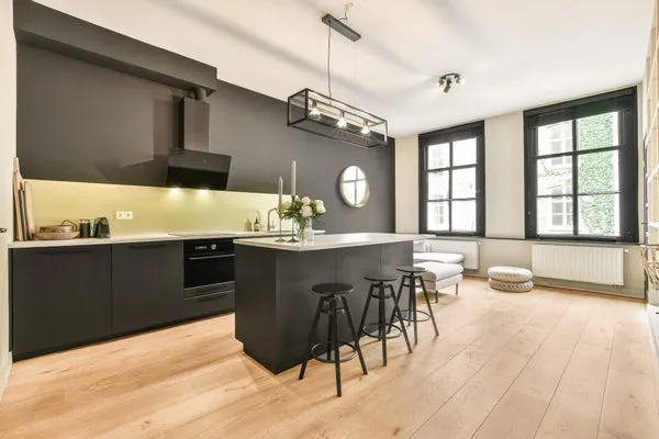 Woning te huur: Jacob van Lennepstraat, Amsterdam