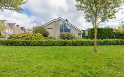Vrijstaande woning te koop: Jacob van Maerlantlaan 10, Haaswijk-Oost Oegstgeest