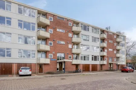 Appartement te koop: Jacob van Ruysdaelstraat 78, Ossenkoppelerhoek Midden Noord Almelo
