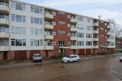 Appartement te koop: Jacob van Ruysdaelstraat 84, Ossenkoppelerhoek Midden Noord Almelo
