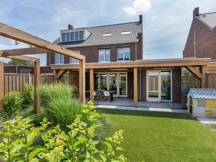 Tussenwoning te koop: Jacobskamp 33, Den Dungen Den Dungen