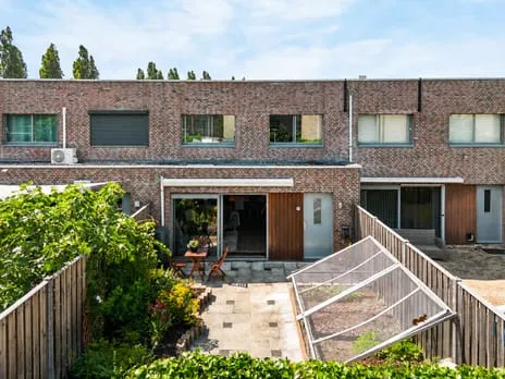 Terraced house for sale: Jacques Offenbachplantsoen 37, Terwijde-West Utrecht