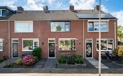 Terraced house for sale: Jade 4, Edelstenenwijk 'S-Gravenzande