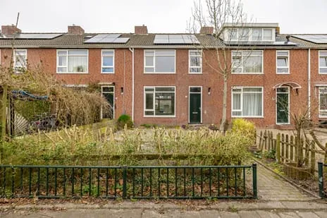 Tussenwoning te koop: Jadestraat 12, Vinkhuizen-Noord Groningen
