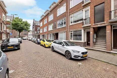 Apartment for sale: Jaersveltstraat 20A, Oud Charlois Rotterdam