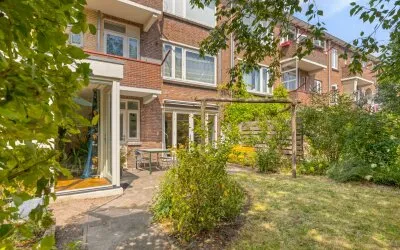 Apartment for sale: Jaffastraat 74, Nieuw Engeland, Th. a. Kempisplantsoen en omgeving Utrecht