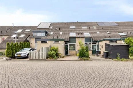Tussenwoning te koop: Jagerskreek 49, Kreken Spijkenisse