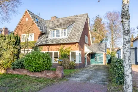 Twee-onder-één-kap te koop: Jagersweg 19, Omloop Laren (Nh)