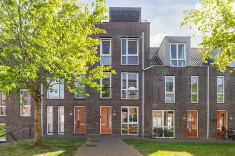 Tussenwoning te koop: Jakob Niewegpad 18, Puntenburg Amersfoort