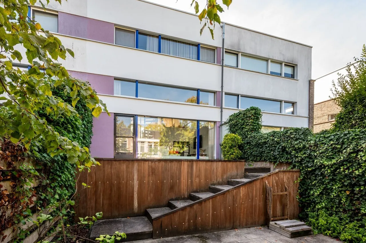 Tussenwoning te koop: James Stewartstraat 17, Almere