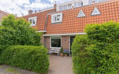 Terraced house for rent: Jan Benninghstraat 25, Elsrijk West Amstelveen