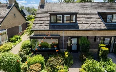 Twee-onder-één-kap te koop: Jan de Wittstraat 14, Oentsjerk Oentsjerk