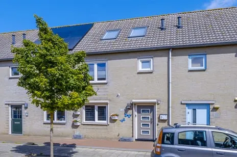 Tussenwoning te koop: Jan de Wittstraat 18A, Het Fort Bergen Op Zoom