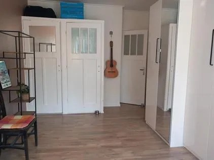 Kamer te huur: Jan Evertsenstraat, Pieter van der Doesbuurt Amsterdam