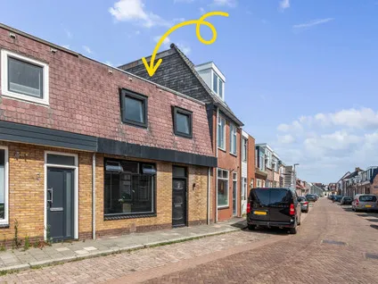 Tussenwoning te koop: Jan in 't Veltstraat 35, Visbuurt Den Helder