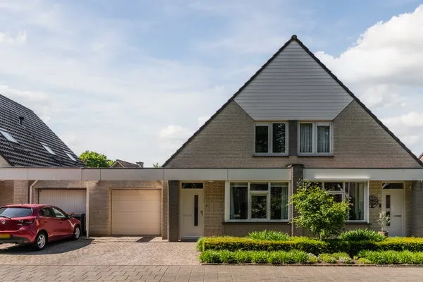 Tussenwoning te koop: Jan Kneppelhoutdreef 3, De Groote Akkers Goirle