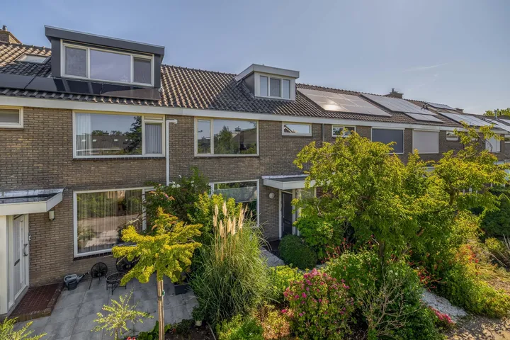 Tussenwoning te koop: Jan Mayenlaan 16, Windrooskwartier en Heesterbuurt Gouda