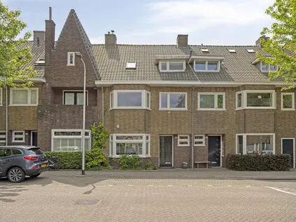 Tussenwoning te koop: Jan Pieterszoon Coenstraat 14, Armhoef Zuid Tilburg