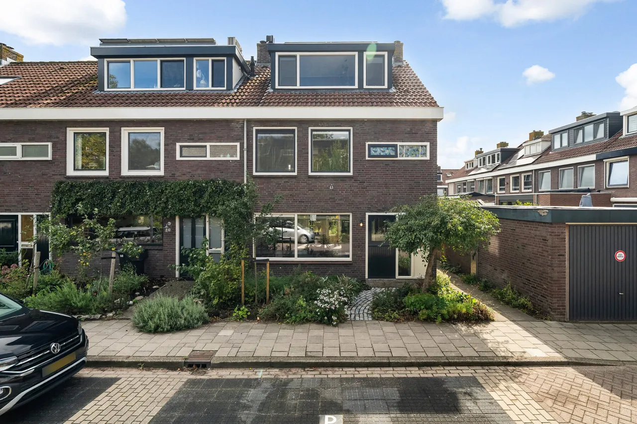 Hoekwoning te koop: Jan Porcellisstraat 2, Zoeterwoude